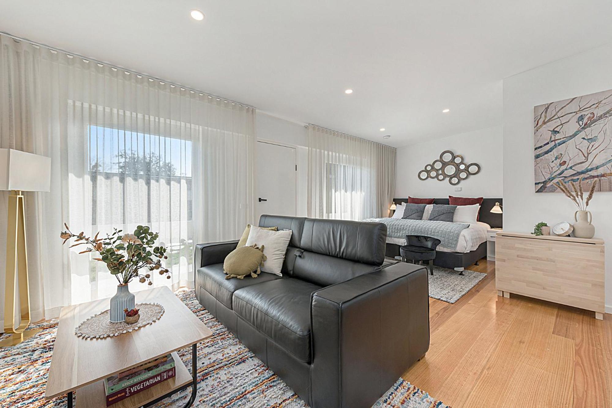 Comfy Studio With Shared Backyard Near Racecourse Carnegie Esterno foto